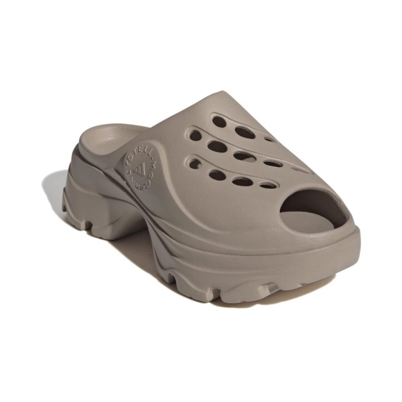 Adidas by Stella McCartney Lifestyle Clog Slide Sandals in Trace Khaki - Picture 1 of 5